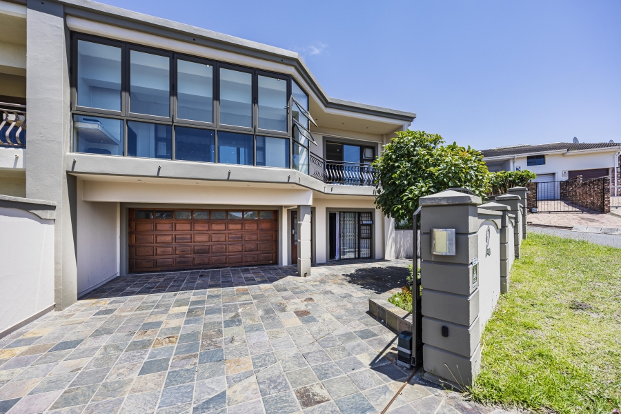 3 Bedroom Property for Sale in Baysville Eastern Cape